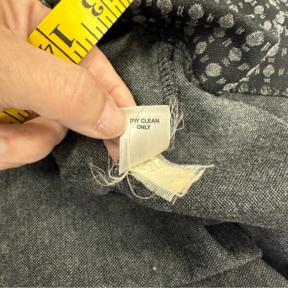 Banana Republic Black and Gray Patterned Sheath Dress - Size 0 - Picture 13 of 13